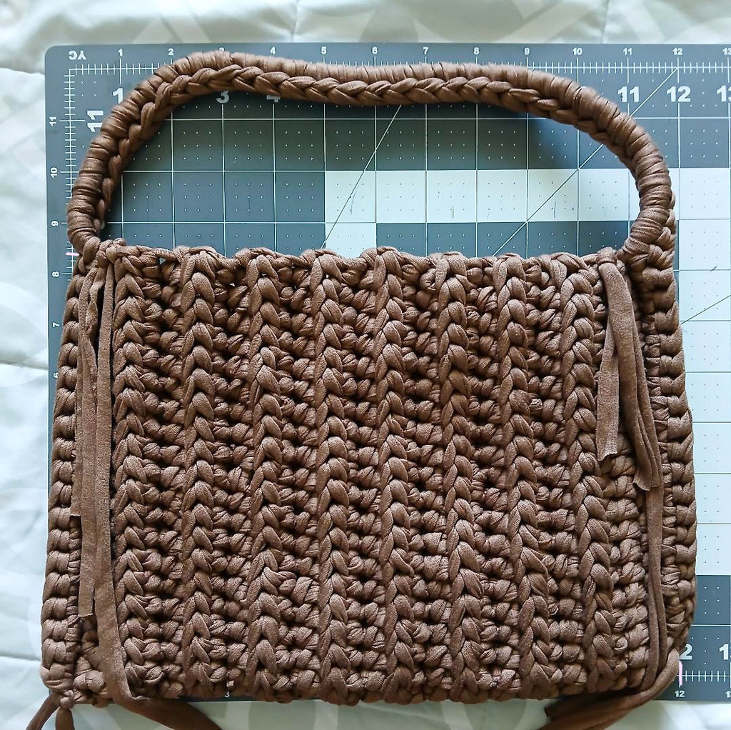 Lyra Shoulder Bag