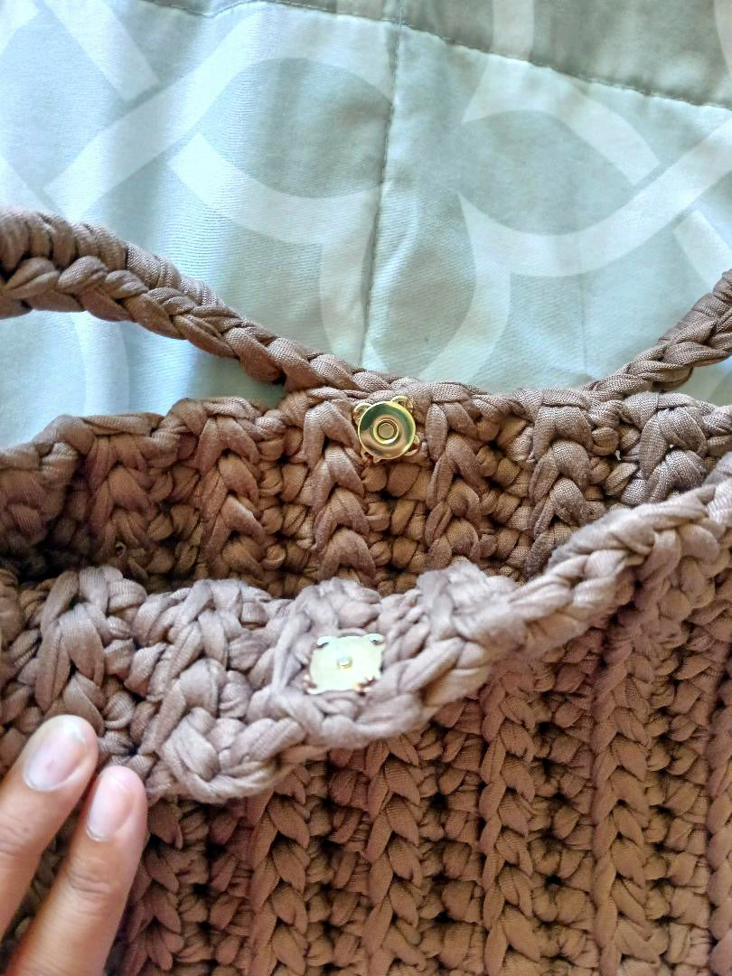 Lyra Shoulder Bag