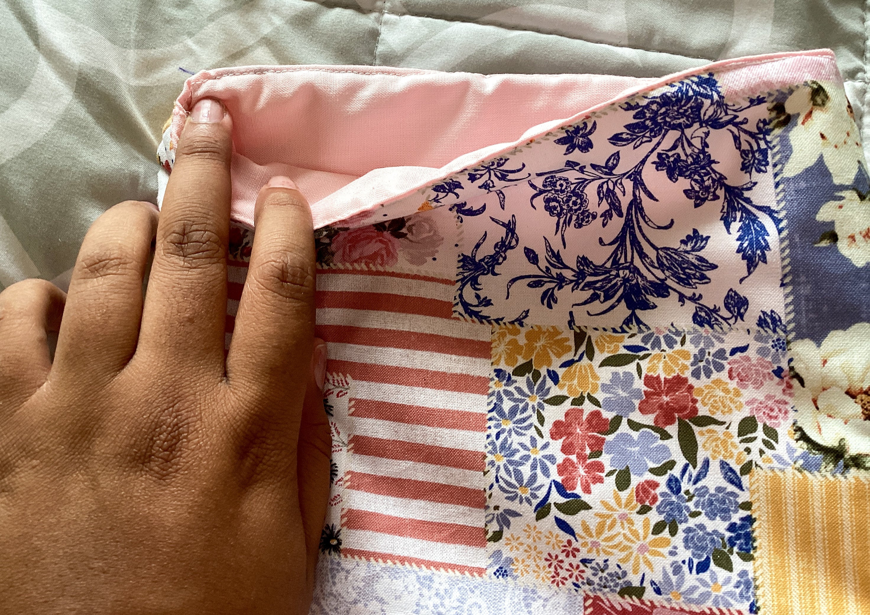 Colorful Picnic Book/E-Reader Sleeve